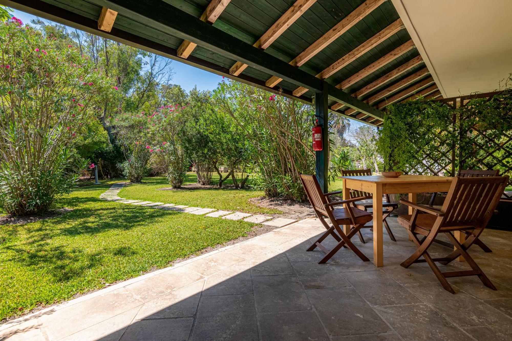 Bio Agriturismo Salos Alimini Ngoại thất bức ảnh
